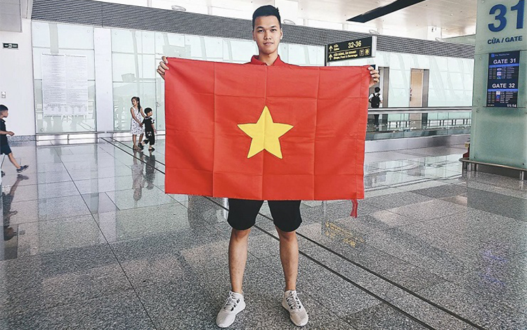 Chim Sẻ Đi Nắng vô địch: Vinh quang của AoE Việt Nam? Không, đó là vinh quang của trò chơi Đế chế